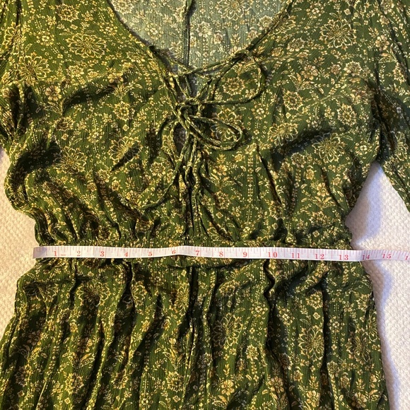 Boho lace front long sleeve romper - Picture 4 of 7